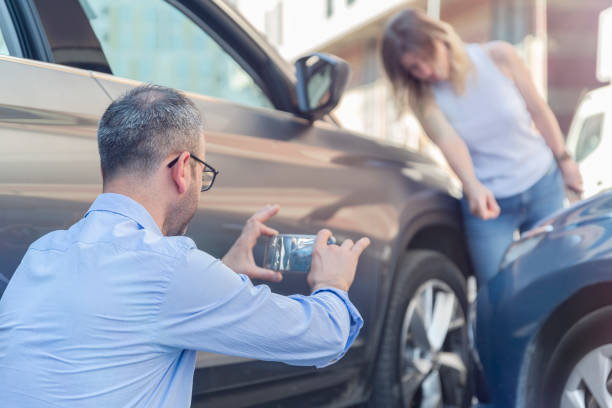 Professional Sr22 Insurance technician working in Lytle, TX